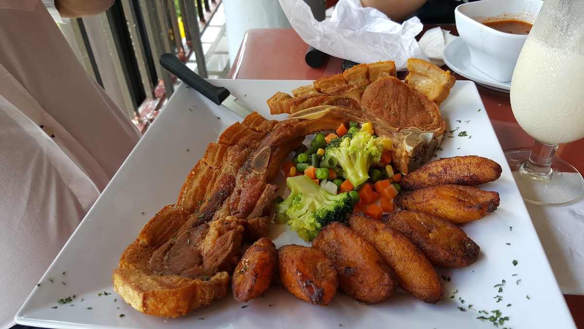 El Grand Marnier Restaurant